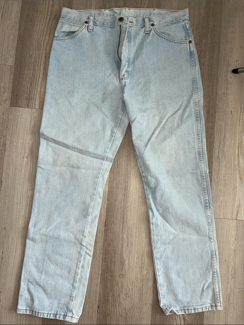 Wrangler Light Blue Straight Leg Men’s Jeans